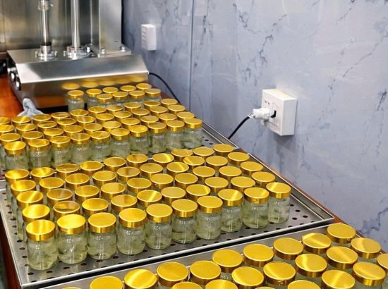 NGHỆ THUẬT ĐÓNG NẮP CHỈNH CHU: BẢO VỆ “TINH HOA” TRONG TỪNG HŨ YẾN